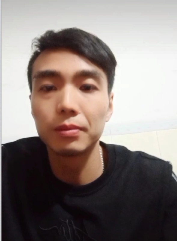 相见恨晚的第一张照片--江门交友中心