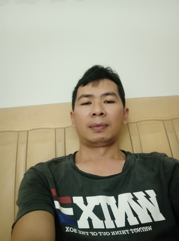 小伙子的第四张照片--江门交友中心